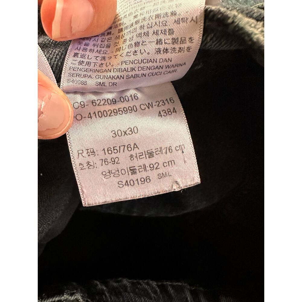 Levi's Slim Fit Jeans Size 30 See Measurements - Picture 5 of 5